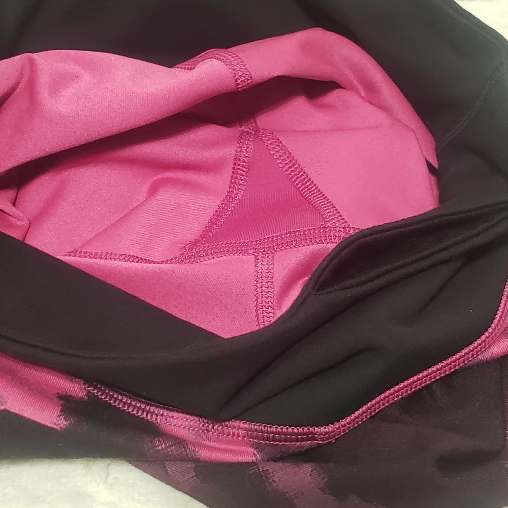 Lululemon Sz 4 Wunder Under Pant In Fuschia & Black Tie-Dye